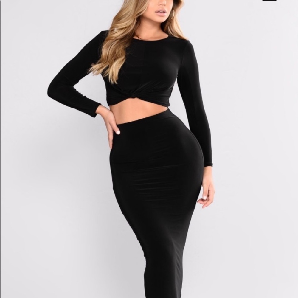 Fashion nova skirt and crop set